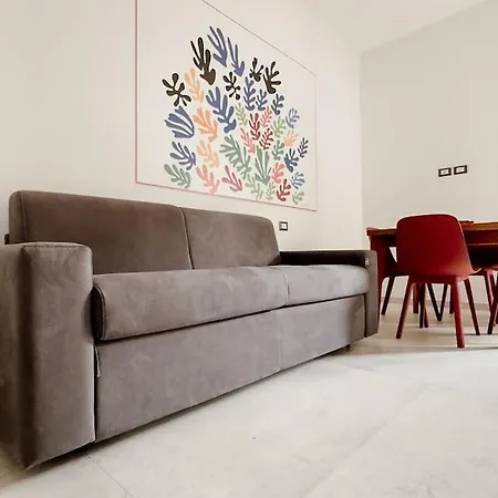 Niko House I - *
